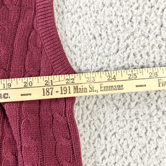 Brooks Brothers Sweater Vest Mens Large Burgundy Cable Knit V Neck Made USA - Picture 4 of 6